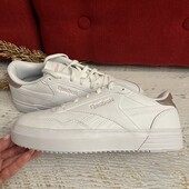 Reebok,оригінал ,із натуральної шкіри,розмір 37,5 ,устілка 24