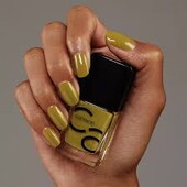 Новый лак для ногтей Catrice iconails