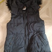 Жилетка чорна
