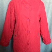 Демисезонная куртка на пуговицах