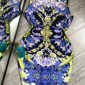 Дуже гарне плаття багатий принт