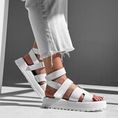 Натуральна шкіра. Стильні зручні босоніжки