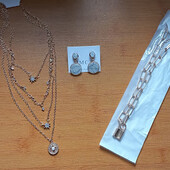 Набір прикрас одним лотом
