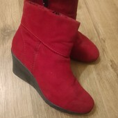 Жіночі чобітки, фірмові!