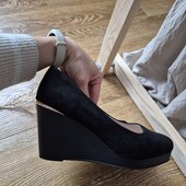 Прекрасні, комфортні туфлі, як нові, 41, Еко