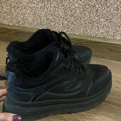 Кросівки утеплені