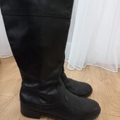 Tamaris шкіряні демі сапожки 40 розмір устілка 26