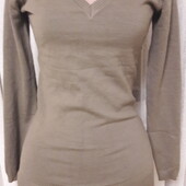 Фірмовий пуловер