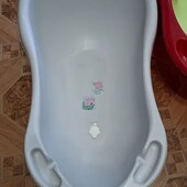 Ванночка для купания малыша со сливным клапаном