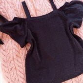 Красива блуза з люрексовою ниткою у чорному кольорі