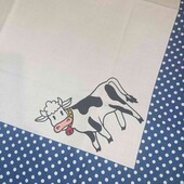 Скатертина з корівкою 