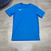 Спортивна футболка Nike 147-158