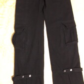 Штани з кишенями