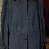 Пальто у складі шерсть розмір 24