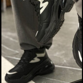 Нові утеплені кросівки♥️✨