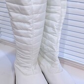 Нові білосніжні сапожки крокуси. Оригінал із Америки. Розмір 40, устілка 25 см, не менше