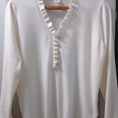 Новий, красивий, теплий та м'який светр. Розмір 54, можливе більше. Із Америки.