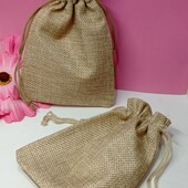 Мешочки для украшений из мешковины. Готовим подарочки родным и близким. Размер 14*9,5 см.