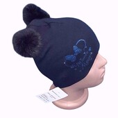 Очень красивая двойная шапочка с натуральными помпонами, осень/весна