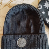 Чоловіча шапка з рукавицами