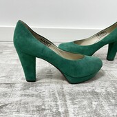 Шикарные элегантные туфли с натуральной замши кожаные внутри 40 р