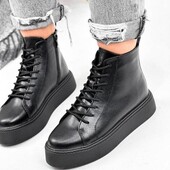 Жіночі зимові шкіряні черевики р.40