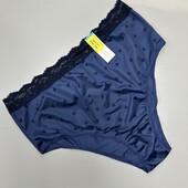 842. Бразиліани М