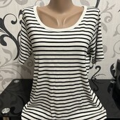 Футболка в рубчик, р.14/16 в гарному стані