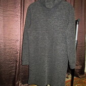 Теплое платье в мелкий рубчик от бренда Primark в новом состоянии