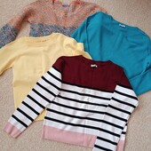 Лот жіночих светрів розмір М