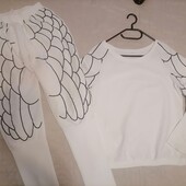 Дуже гарний костюм