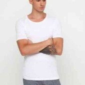 Котоновая футболка Livergy L  52/54