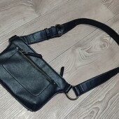 Шкіряна сумка-бананка 15*21см