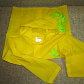 Плащик/дождевик оверсайз, в хорошем состоянии