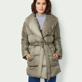 Коротке жіноче пальто з коміром-лацканом S 36/38 euro