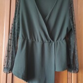 Стильна блуза з оригінальними рукавами