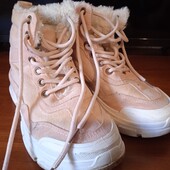 Зимові ботинки на дівчинку