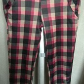 Штаны в клеточку ,внутри флис