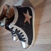 Дівочі кроси