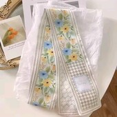 Твіллі, хустинка, хустка, стрічка двостороння квіти жовті, сині, квіти, луг, напис, слова