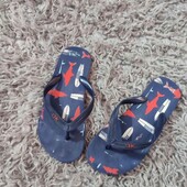 16. Шлепки размер 37 стелька 23,5 см