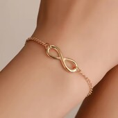 Браслет безкінечність золотого кольору