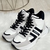 Зимові кросівки