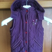 Жилет, жилетка очень теплая, внутри флис, размер 2,5-3 года 104 см. Bob der bar состояние отличноe