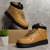 Шкіряні кросівки зимаа в наявності 42-45 розмір якість класна