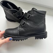 Нові зимові шкіряні чобітки