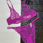 Арт.459 комплект жіночий мереживний бюстгальтер+бразильянки від hunkemoller.