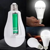 Аварійна лампочка на акумуляторі в патрон