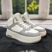 Нова модель Зимові кросівки Шкіра зручні та теплі