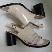 Лаковые босоножки р.36